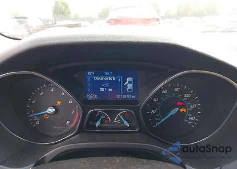 2014 Ford Focus Se z USA, uszkodzony, nr VIN 1FADP3F22EL387914